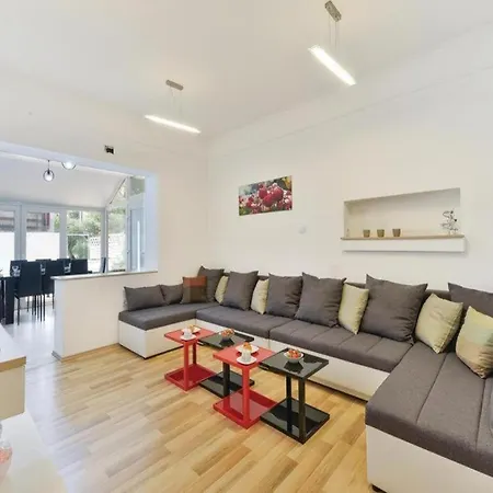 G Apartmán